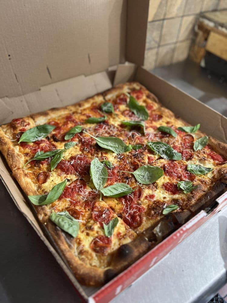 Del Rossi's Cheesesteak & Pizza CO.
