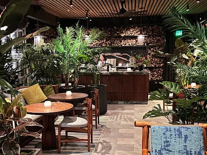 Enclos