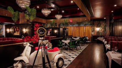 La Stella Italian Steakhouse and Music Lounge