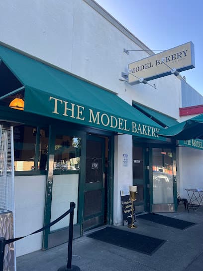 Model Bakery