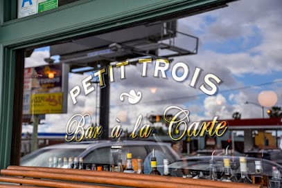 Petit Trois