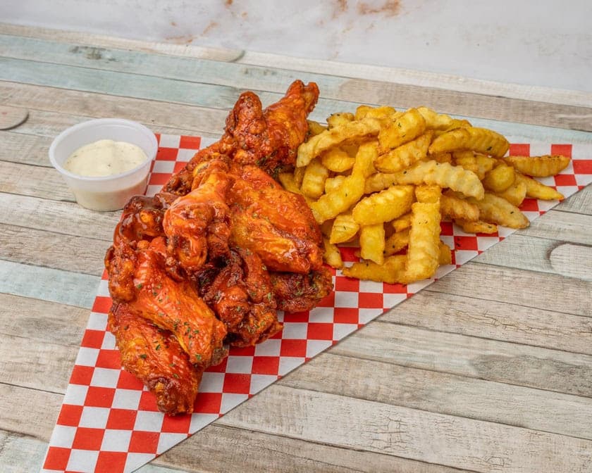 Taste Budzzz Sports Bar